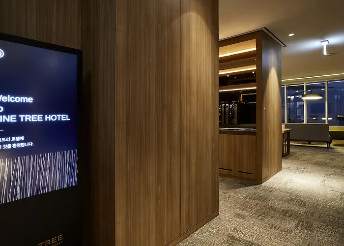 Nine Tree By Parnas Myeongdong 2 4* ソウル特別市