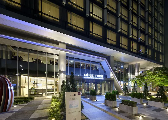Nine Tree By Parnas Myeongdong 2 4*
